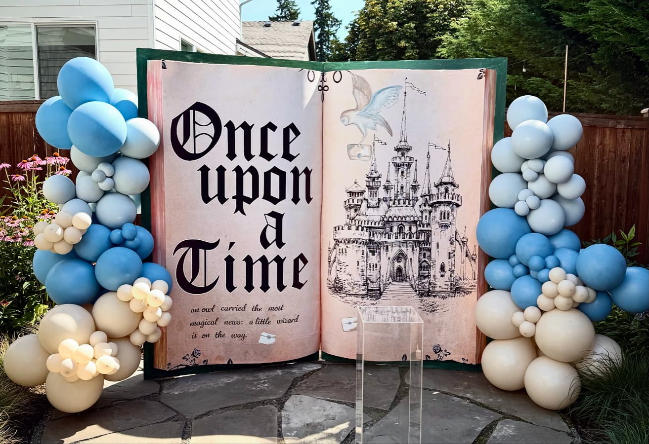 A celebration installation by Events by Juna.